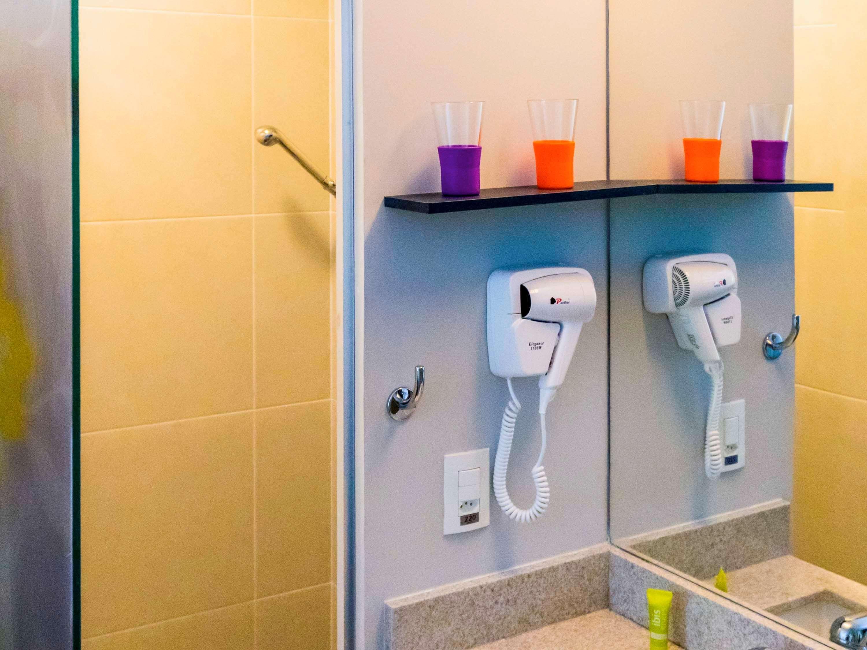 Delphin Surf Hotel Guarujá Eksteriør bilde