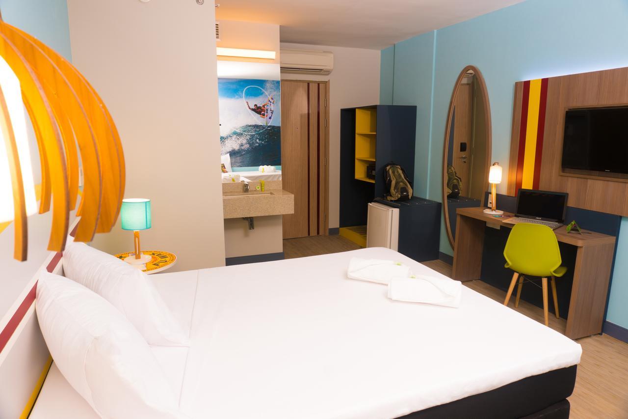 Delphin Surf Hotel Guarujá Eksteriør bilde